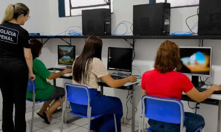 internas de presídio iniciam graduação