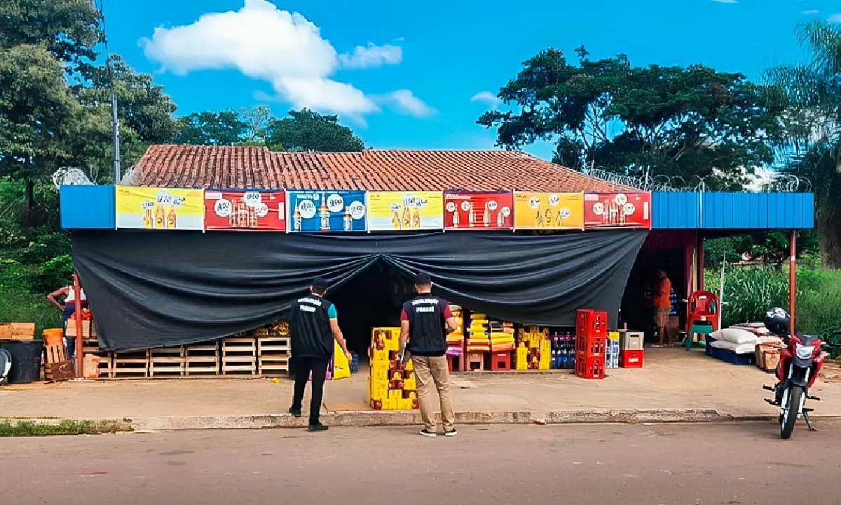 Procon em Corumbá fiscaliza comércios