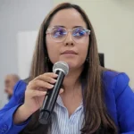 Vereadora solicita creche, porto e pavimentação para o Distrito de Albuquerque