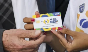 Leia mais sobre o artigo Pagamento da 2ª parcela do Pé-de-Meia 2025 começa nesta quarta-feira