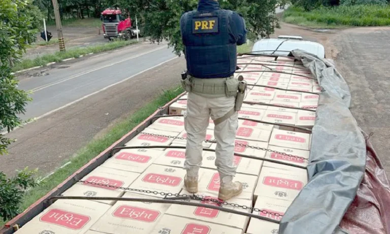 prf apreende carga de cigarros contrabandeados