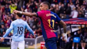 Leia mais sobre o artigo Barcelona vence com dois gols de Raphinha e assume liderança de LALIGA