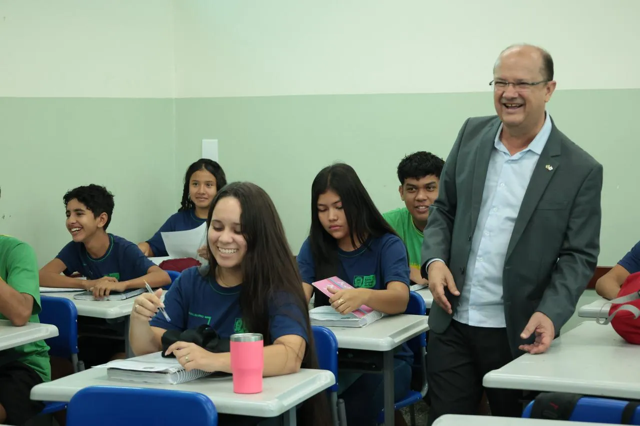 Leia mais sobre o artigo Governo de MS investe R$ 19,8 milhões na reforma de duas escolas em Corumbá