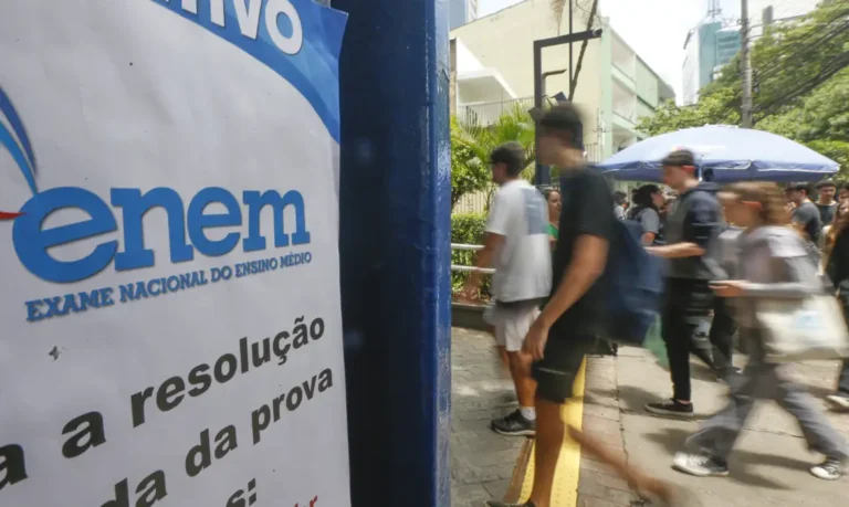 Pedido de isenção da taxa do Enem 2025 começa nesta segunda-feira