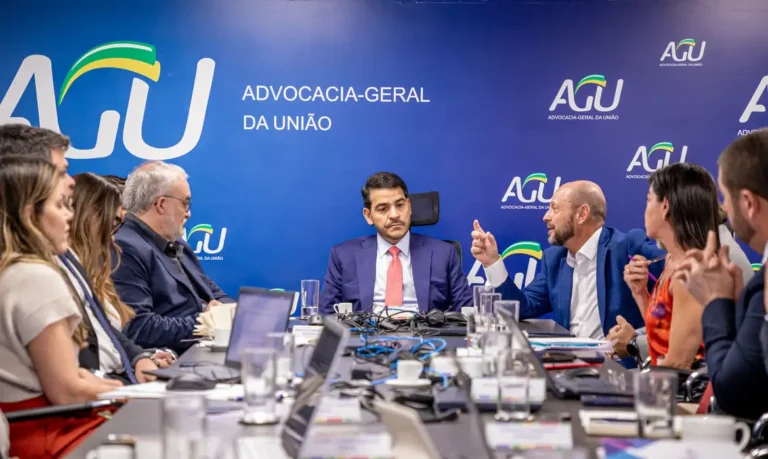 INSS elabora plano de ressarcimento a aposentados vítimas de fraude