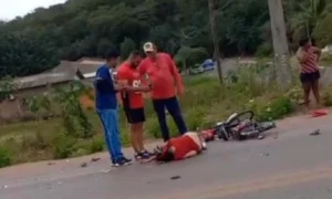 Leia mais sobre o artigo Idosa é socorrida após colisão entre bicicleta elétrica e automóvel no Anel Viário