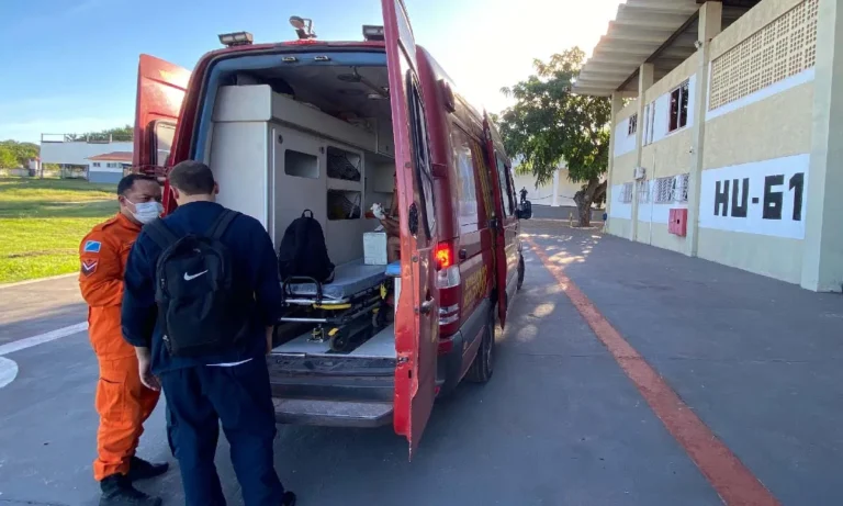 trabalhador rural tem dedos amputados