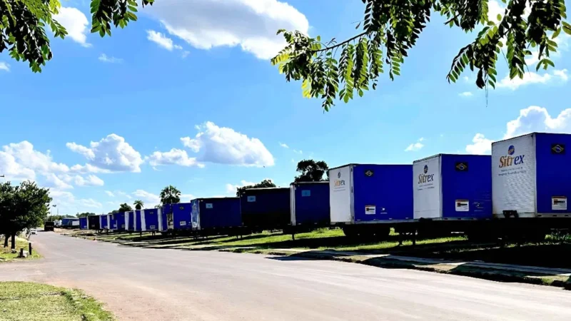 estacionamento irregular de caminhões em Corumbá