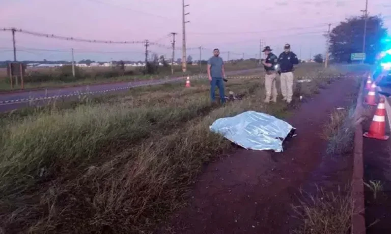 Ciclista venezuelano morre atropelado por micro-ônibus na BR-163 em Dourados
