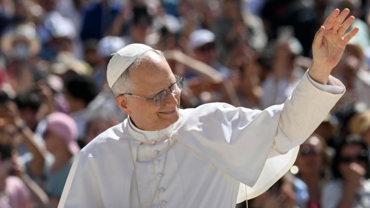 Papa Leão faz apelo por cessar-fogo em Gaza e condena violência contra civis