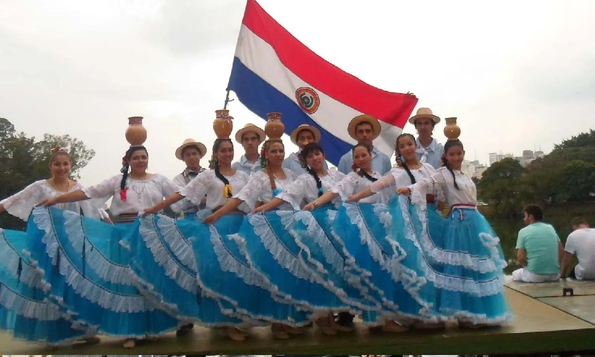 No momento, você está visualizando Evento na Praça Ary Coelho celebra cultura paraguaia nesta quarta-feira