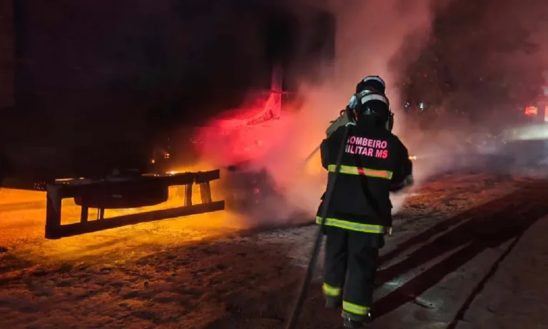 incêndio em carreta