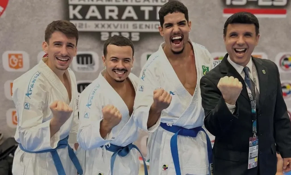 tricampeonato Pan-Americano, Júlio Garcia, karatê, Monterrey México, atleta de Ladário, ouro para o Brasil