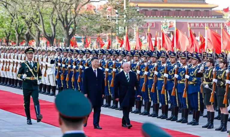 Lula visita Rússia e China