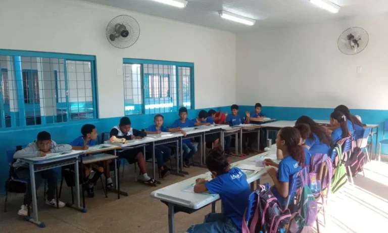 Proerd em nove escolas de Corumbá e Ladário