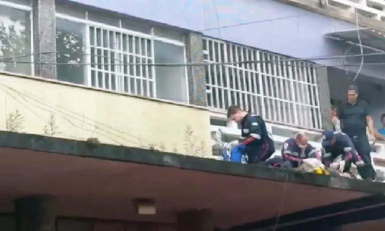 homem cai do 4º andar