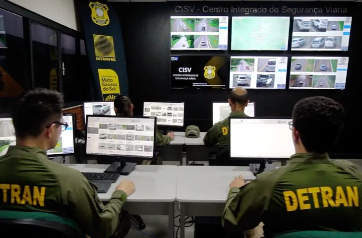 Leia mais sobre o artigo Rastreamento inteligente: CISV localiza carro roubado e colabora com prisão de foragido