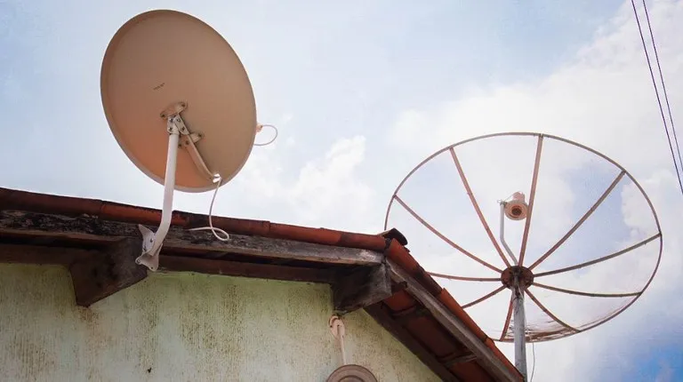 Folha MS - Notícias de Corumbá, Ladário e todo Estado de Mato Grosso do Sul 7 Ministério das comunicações leva sinal digital para familias de MS