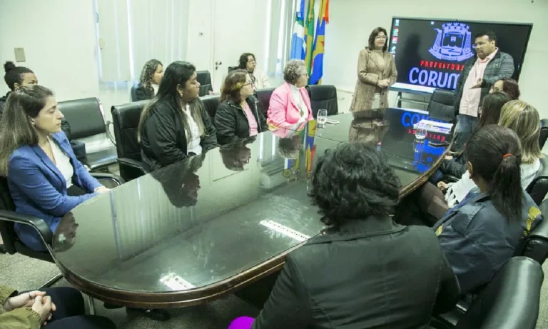 Prefeitura empossa novos membros Conselho Municipal dos Direitos da Mulher