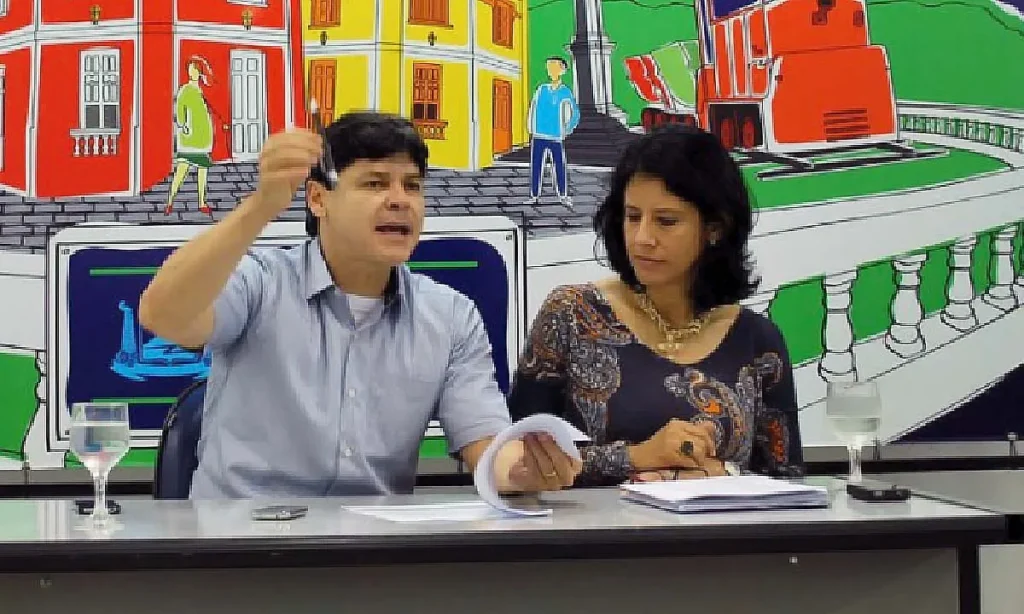 Justiça condena ex-secretários de Corumbá por fraude em contratos de transporte 2 pd dinaci ex-secretários de Corumbá