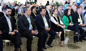 Leia mais sobre o artigo Prefeito cobra autoridades por risco de suspensão de voos em Corumbá