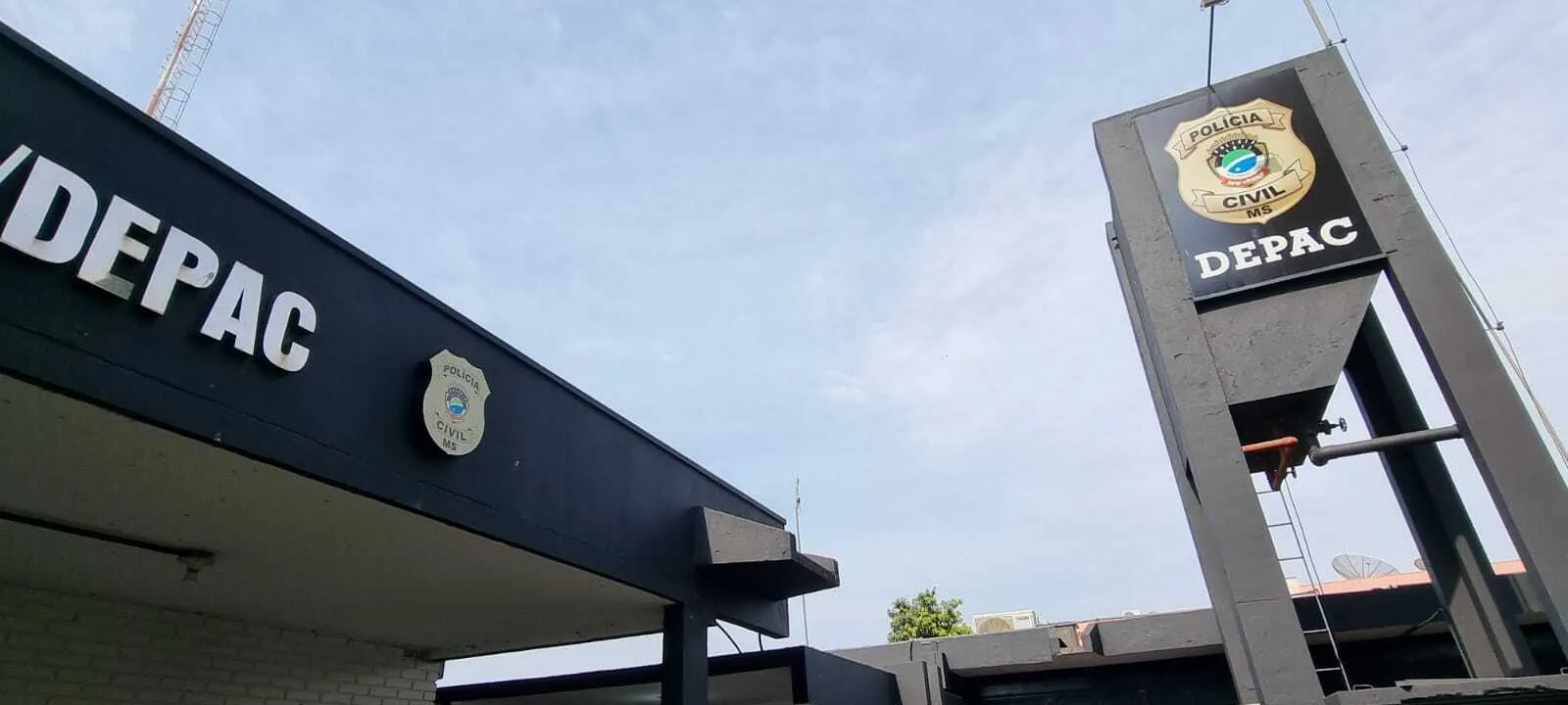 Adolescente mata padrasto com machado ao ver mãe ser agredida em Dourados (MS)