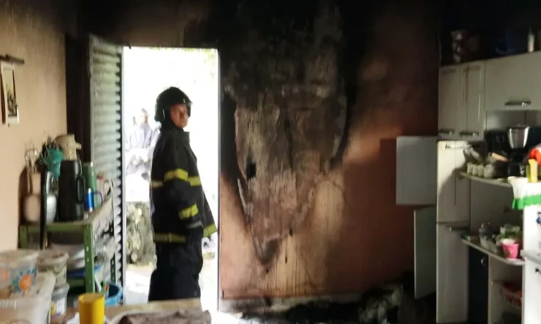 Incêndio atinge cozinha de residência em Corumbá e mobiliza Corpo de Bombeiros