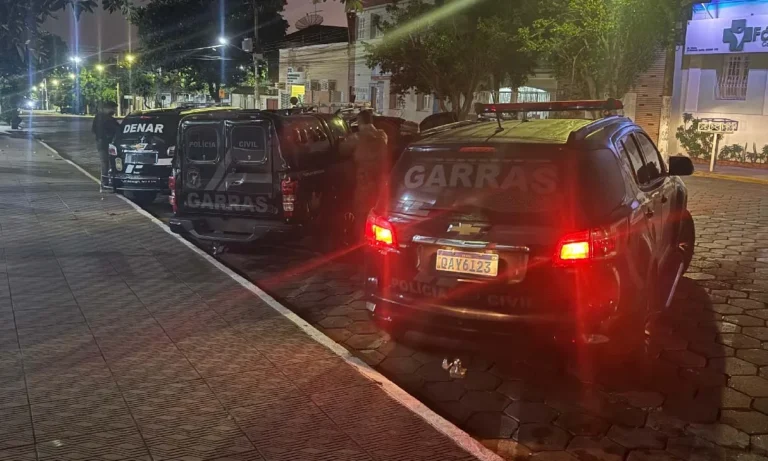 Foragida com penas que somam mais de 19 anos é presa em Dourados