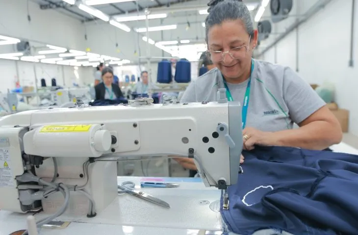 Leia mais sobre o artigo Setor produtivo têxtil cresce em Mato Grosso do Sul e mira expansão com sustentabilidade social