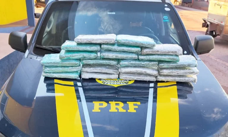 20 kg de maconha foram aprendidas pela PRF em Corumbá