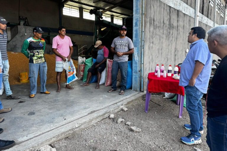 Prefeitura reforça apoio à agricultura familiar durante visita ao Assentamento Taquaral em Corumbá