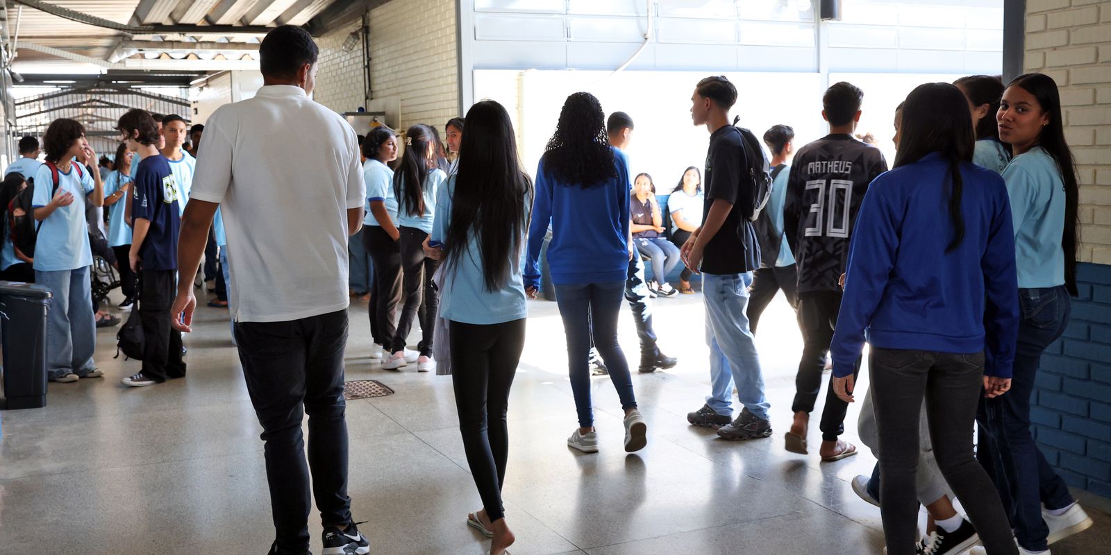 Pe de Meia nascidos em novembro e dezembro recebem 5a parcela