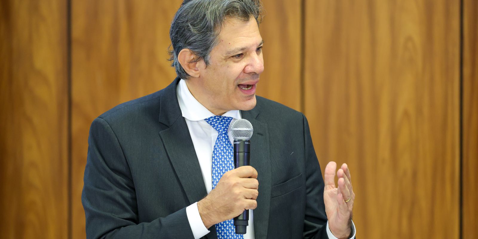 Reuniao com secretario de Tesouro dos EUA foi cancelada diz
