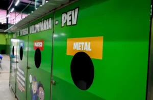 Leia mais sobre o artigo Primeira escola sustentável de MS ganha estação de coleta seletiva