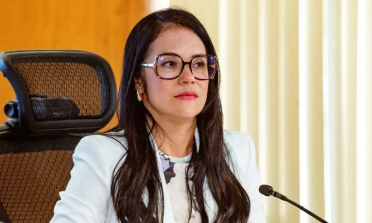 Juíza de MS é convocada para atuar como auxiliar no STF até 2026, destacando trajetória e reconhecimento.