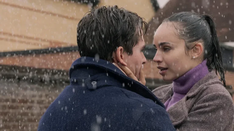 Meu Ano em Oxford mistura romance e despedida em cenário real da universidade inglesa.