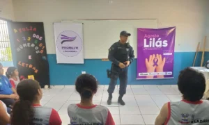 Leia mais sobre o artigo Polícia Militar leva ações do Agosto Lilás a escola rural em Ladário