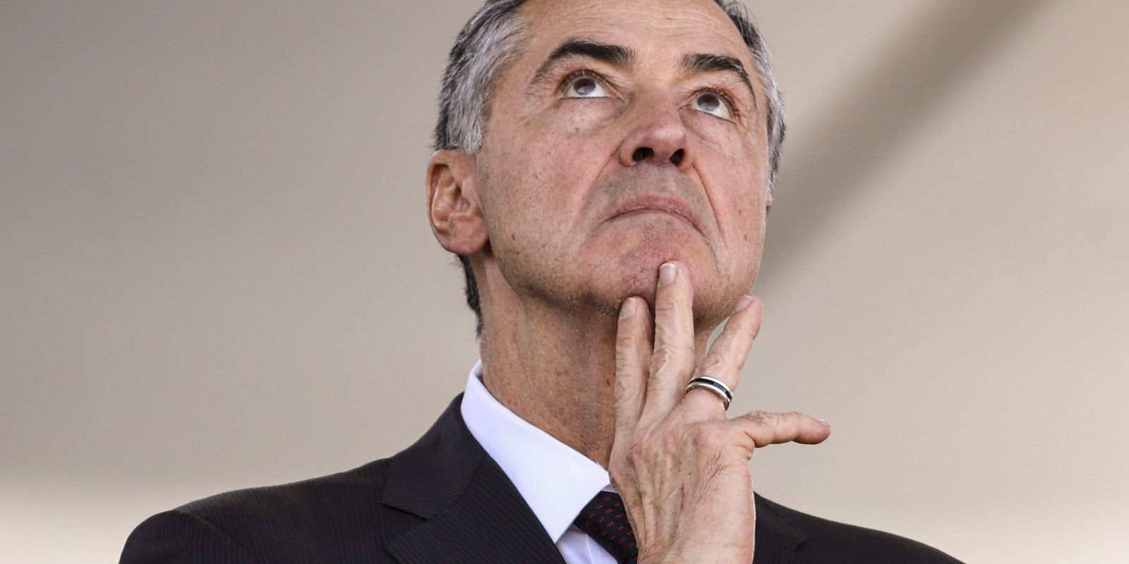 Barroso diz que julgamento de Bolsonaro ocorrera com serenidade
