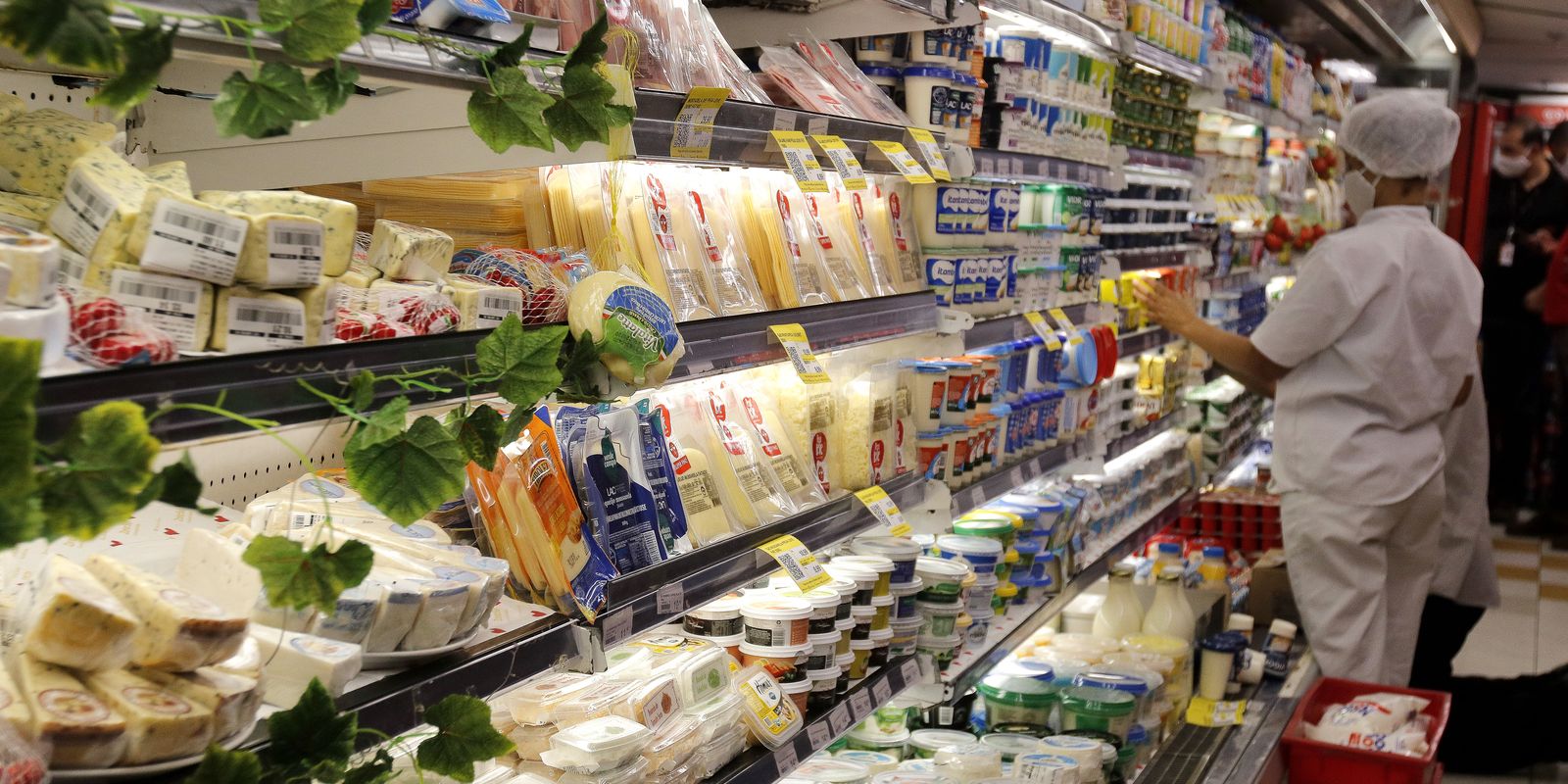 Exportacoes de alimentos caem em agosto por causa de tarifaco