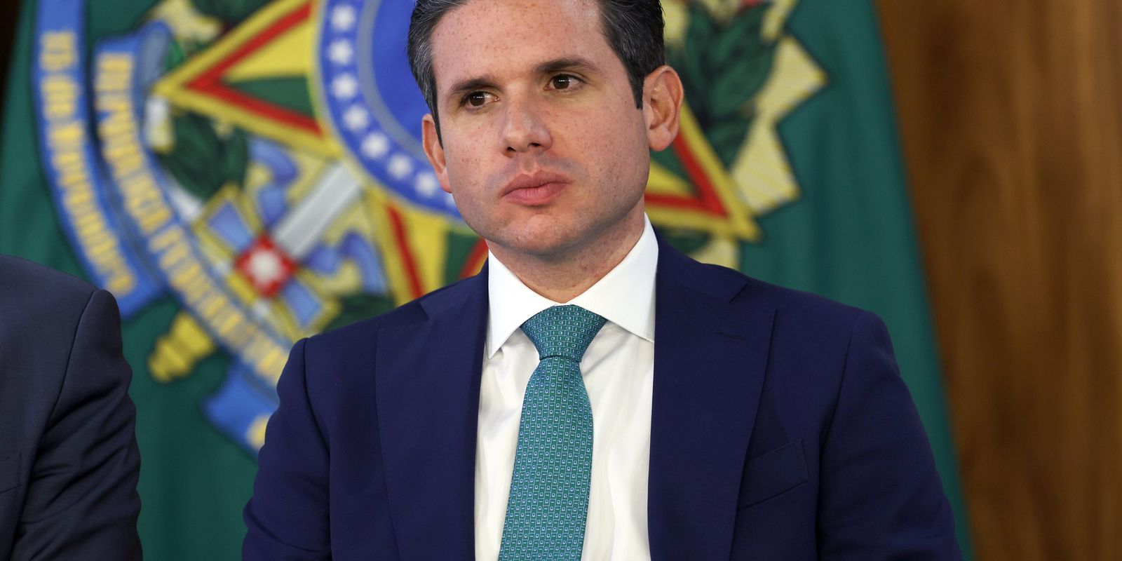 Motta afirma que Isencao do IR pode entrar em pauta