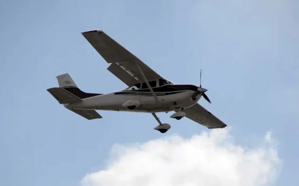 cesna queda de avião