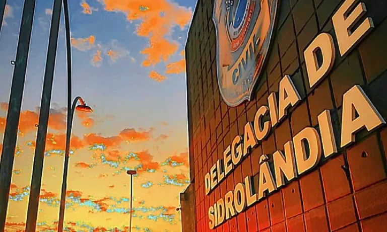 Idoso é esfaqueado em Sidrolândia após neta denunciá-lo por abuso sexual; caso é investigado pela Polícia Civil.