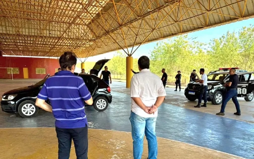 Guarda Civil Municipal de Corumbá realiza atualização prática com arma de fogo funcional.
