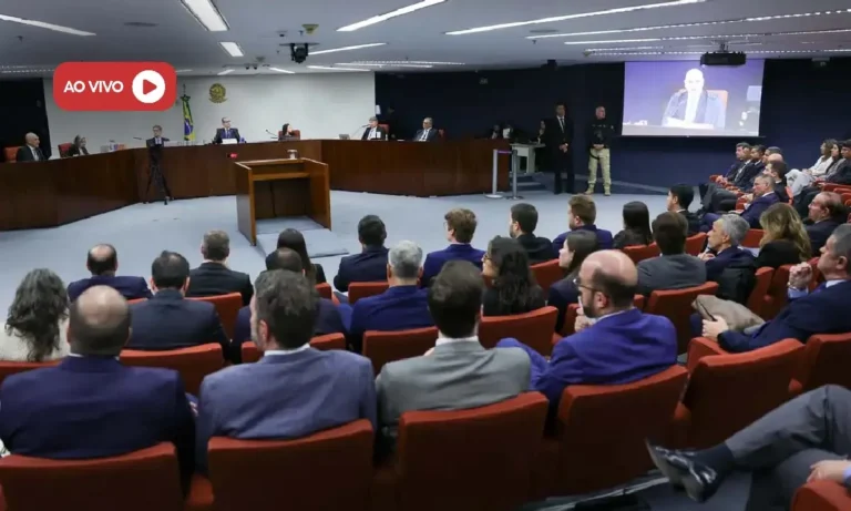 Ao Vivo: Acompanhe o segundo dia de julgamento de Jair Bolsonaro no STF