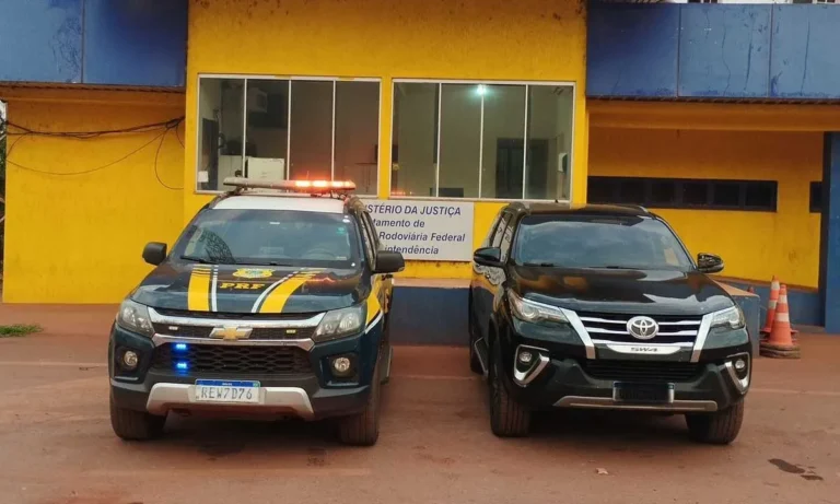 PRF recupera Hilux roubada no Espírito Santo e prende motorista por receptação e adulteração de sinal identificador em Corumbá.