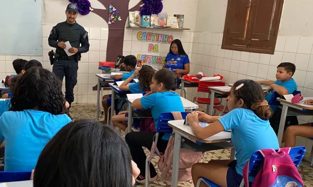 PROERD reúne 250 alunos da rede municipal de Corumbá em novo ciclo de atividades no segundo semestre de 2025.
