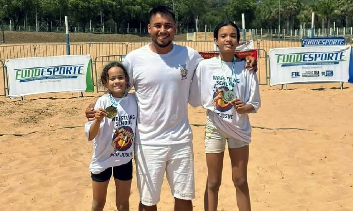 Leia mais sobre o artigo Atletas de projeto social de Corumbá conquistam ouro no Beach Wrestling em Anastácio
