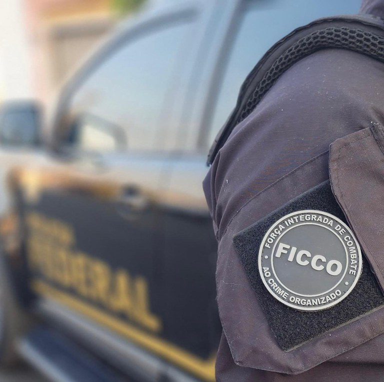 Operação Heredita Damnare desarticula organização criminosa de tráfico internacional de drogas e munições