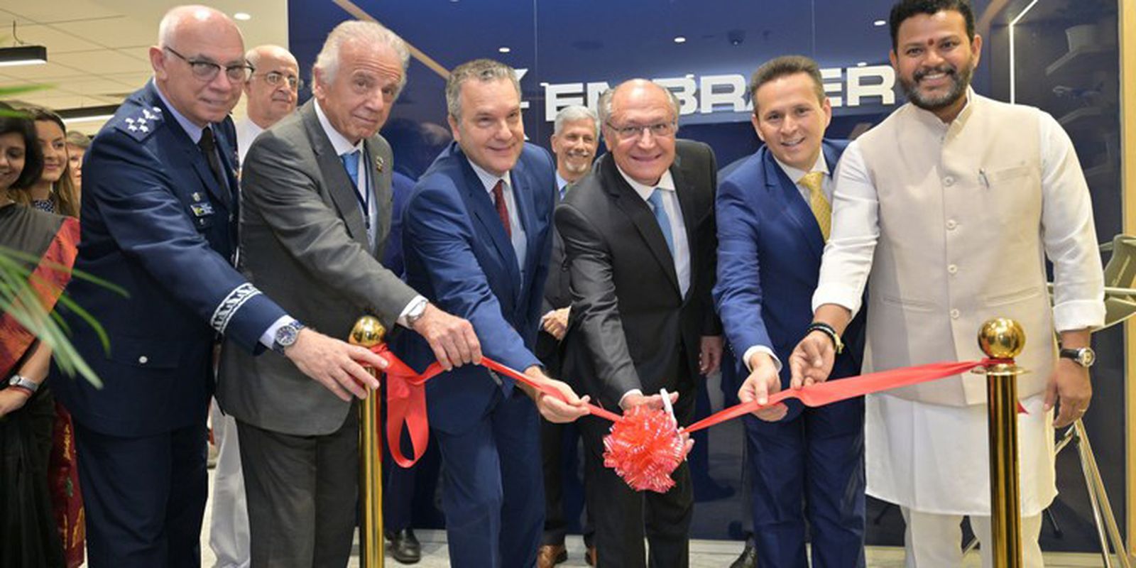 Brasil e Índia Firmam Acordos Históricos: Tecnologia, Defesa e Mais!