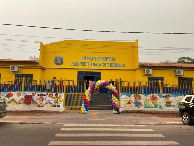 Vereadora Hanna Santana celebra sanção de lei que declara de utilidade pública APMs em Corumbá